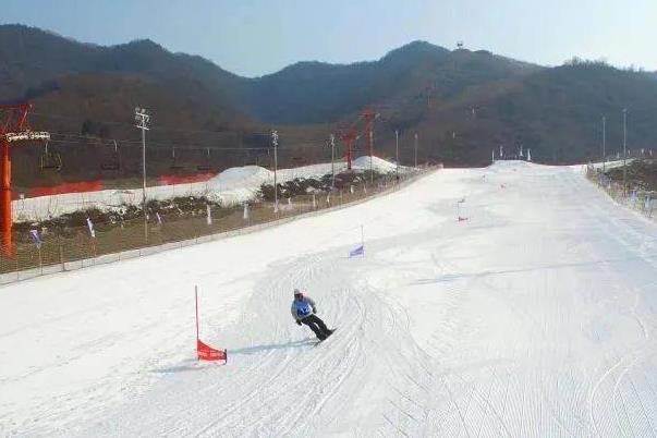 西安周邊滑雪場哪個好 西安滑雪勝地