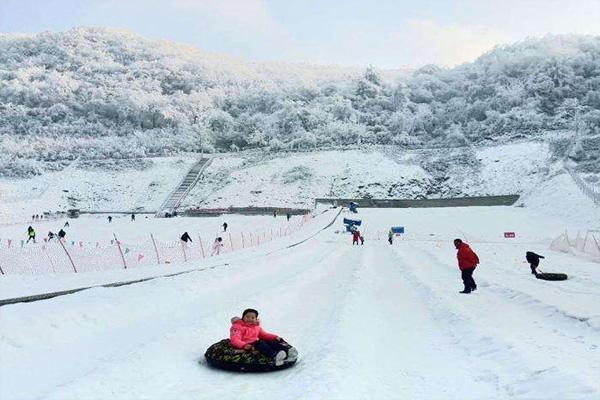 2023大明山萬松嶺滑雪場開放時間 - 門票價格 - 交通 - 游玩攻略