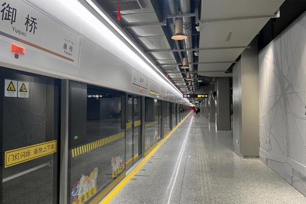 上海地铁18号线一期北段什么时候开通