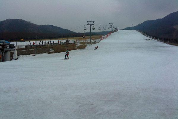 大连哪里有滑雪的地方 大连滑雪场哪个最好玩