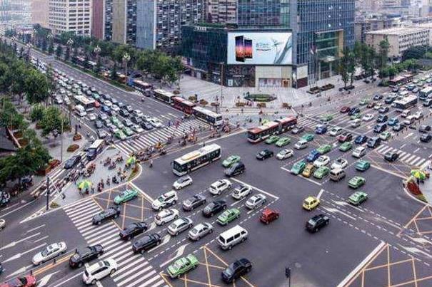 成都重污染天气黄色预警尾号限行时间