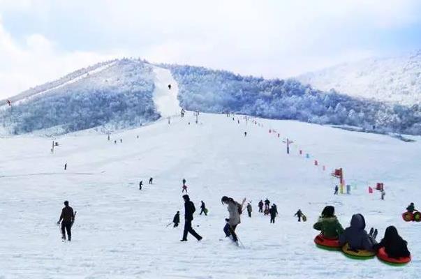 2021-2022峨眉山冰雪温泉节时间