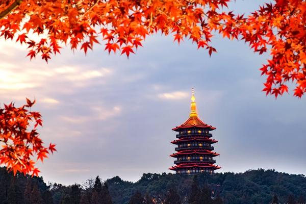 杭州雷峰塔景区门票多少钱开放时间及景区介绍