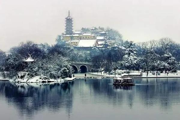 12月16日杭州西湖等部分景点受疫情影响关闭