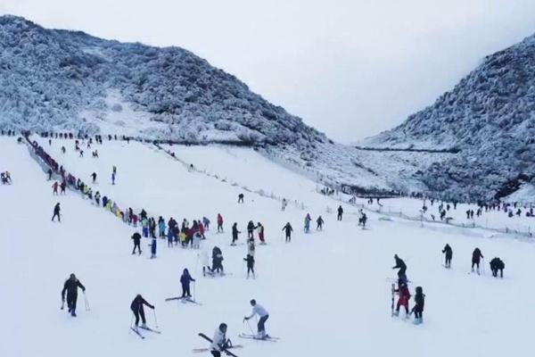 重庆哪个滑雪场比较好 重庆周边滑雪场排名