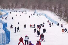 哈尔滨滑雪场多少钱一次 最有名的滑雪场是哪个
