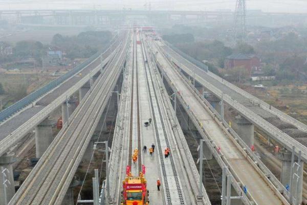 湖杭鐵路什么時候通車 12月16日湖杭鐵路開始全線鋪軌