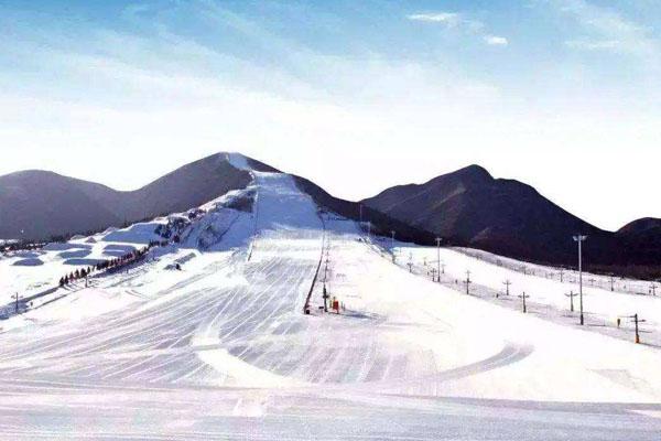 2021桐庐生仙里国际滑雪场自12月22日起正常营业