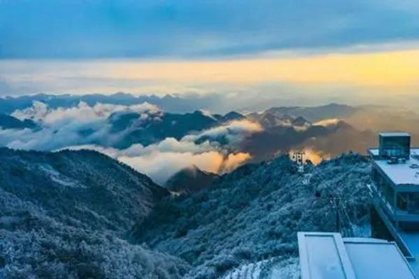 12月23日起洛阳老君山免门票游玩