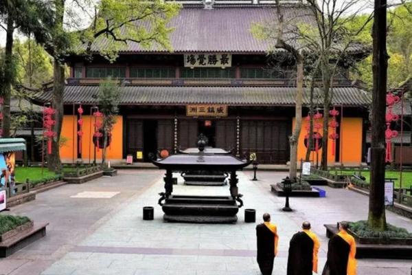 杭州灵隐寺于12月21日起恢复开放公告