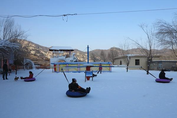 北京冬天应该去哪里游玩 除了知名景点还能滑雪看冰瀑了