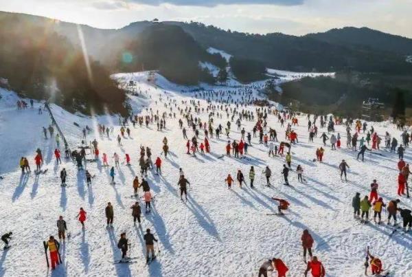 滑雪需要自己準備什么 有什么注意事項