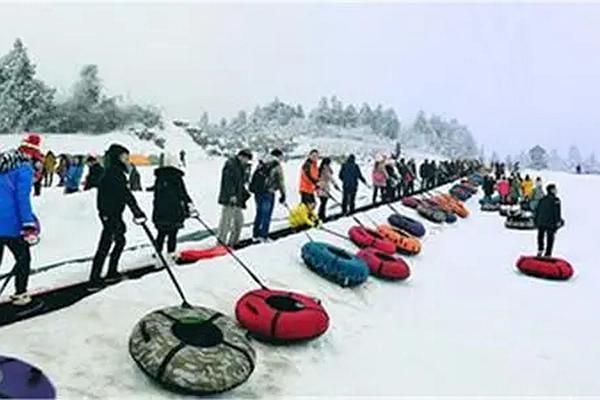 秦皇島紫云山滑雪夜場等多家景區冬季項目開放