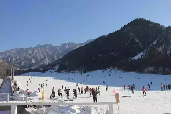 西安最值得去的滑雪场 西安滑雪场推荐
