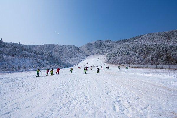 襄阳最好的滑雪场在哪(开放时间+价格)