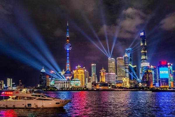 2022上海外滩跨年夜有灯光秀吗