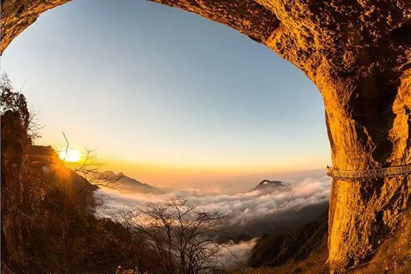 山西芦芽山景区由于森林防火等原因暂时闭园