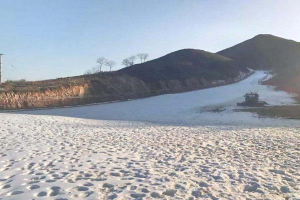 石家庄周边玩雪的地方 石家庄附近滑雪场推荐