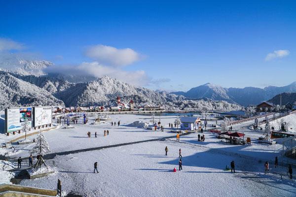 成都周边滑雪场开放时间 成都周边最好玩的滑雪场推荐