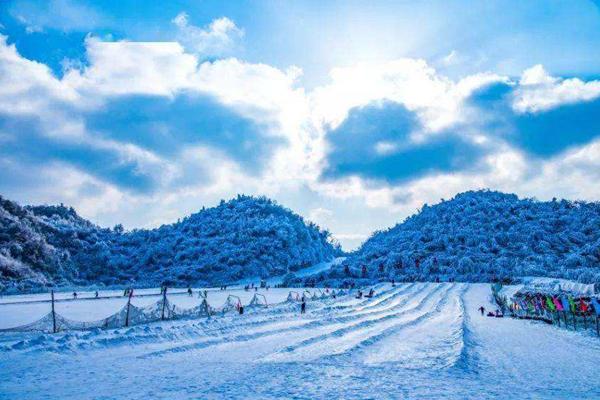 重庆毛草坝滑雪场在哪里 重庆茅草坝滑雪场怎么去