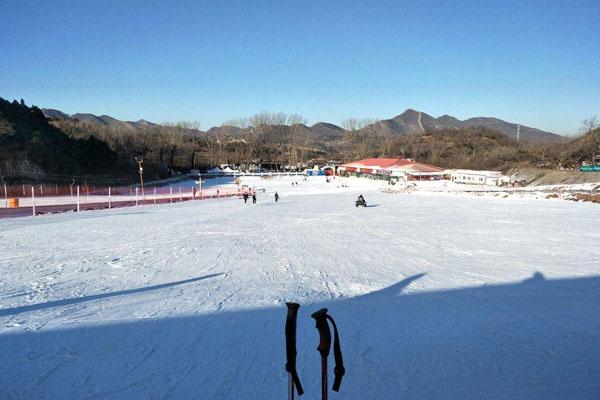 天津蓟县哪个滑雪场好玩
蓟县滑雪攻略