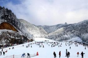 浙江最大滑雪场是