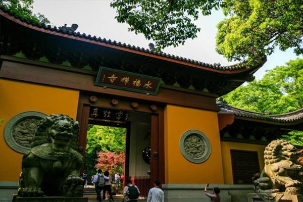 2022杭州春节寺庙开放吗 杭州寺庙哪个最灵