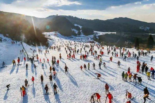 青岛滑雪场哪个最好玩