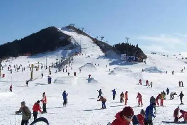青岛滑雪场哪个最好玩 青岛滑雪场排行榜