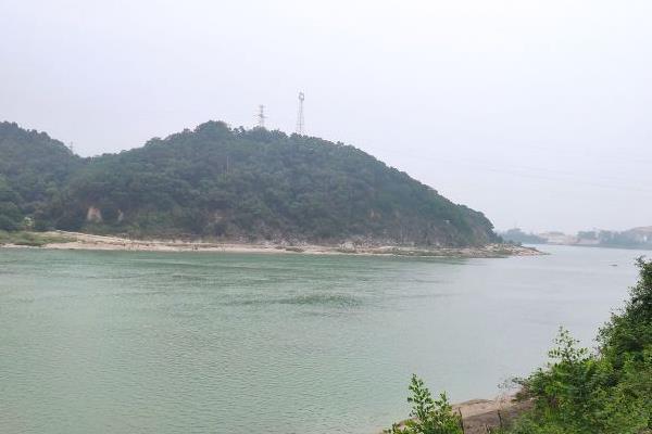 2022受疫情影响南宁西津湖旅游风景区闭园封坝