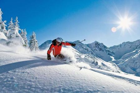 亚布力滑雪场在哪里 滑雪场开到几月