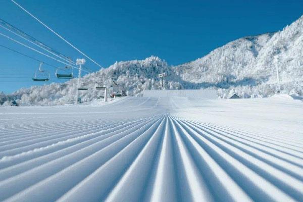 西岭雪山滑雪场门票价格表2022