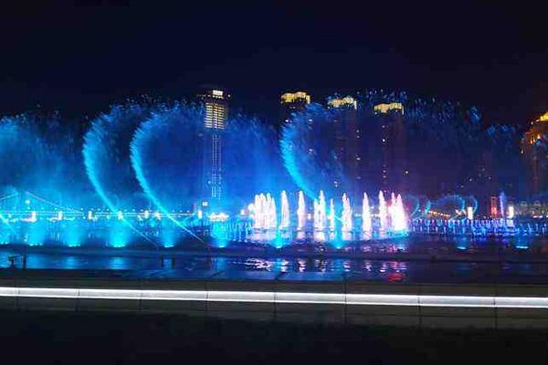 大连星海广场音乐喷泉开放时间2024