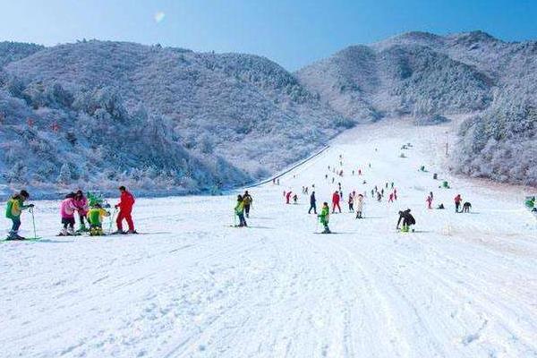 2022年2月27日起北京静之湖滑雪场夜场关闭