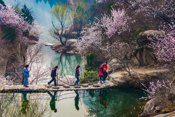 北京后花园4月24日起取消免票政策公告