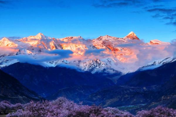 北迦巴瓦峰最好没有雅景面正在那里