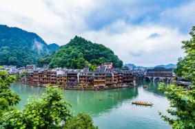 湖南凤凰古城景区要不要买门票 凤凰古城旅游门票多少钱一张