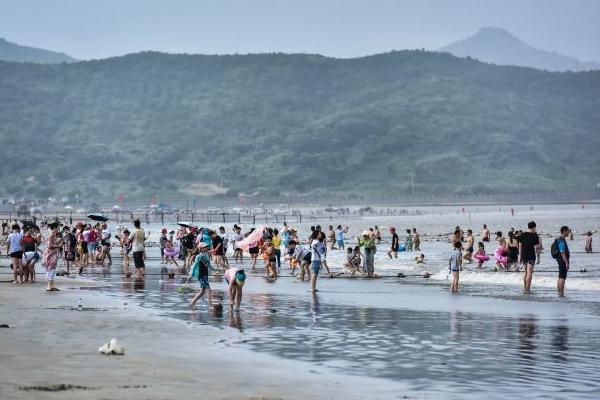 宁波海边沙滩哪里好玩