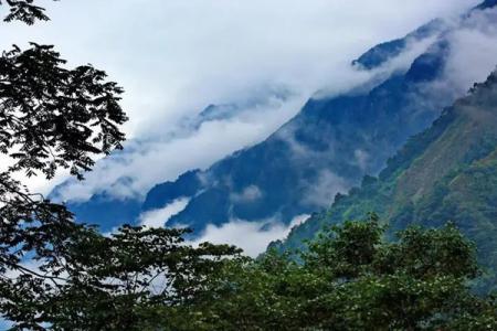 2023彭州龙门山风景区游玩攻略 - 门票价格 - 开放时间 - 景点介绍 - 简介 - 交通 - 地址 - 电话 - 天气