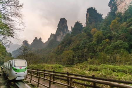 张家界天门山国家森林公园在哪里 该怎么去