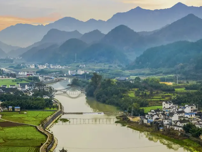 安徽秋季旅游必去十大景点有哪些