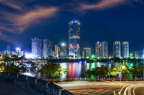 冬天去哪个城市旅游比较好?这10个城市物价不高、气温温和、美食遍地