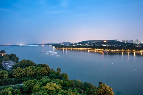 武汉东湖四个景区哪个最好玩
