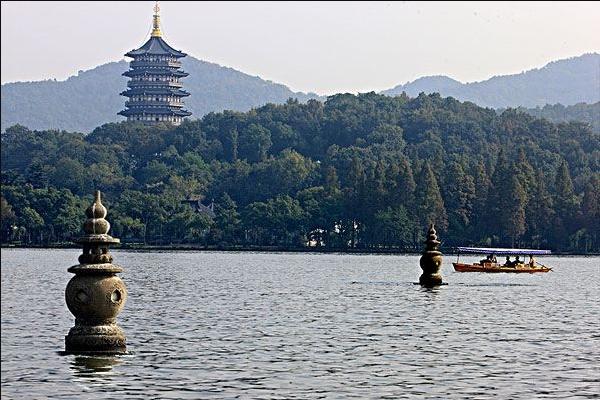 杭州西湖一日游最佳路线