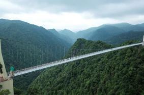 11月1日-次年10月31日三百山索道纳入赣州旅游年卡免费范围