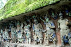 大足石刻在哪里
