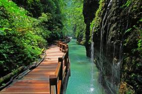 黑山谷风景区怎么去