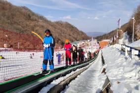 2022伏牛山滑雪度假乐园门票价格?