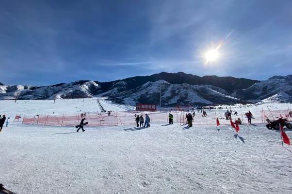 2022-2023乌鲁木齐白云滑雪场滑雪票多少钱