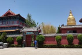 宝相寺在汶上哪个位置